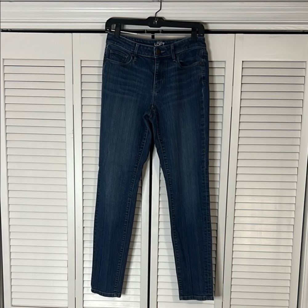 LOFT  Skinny Jeans Classic Style